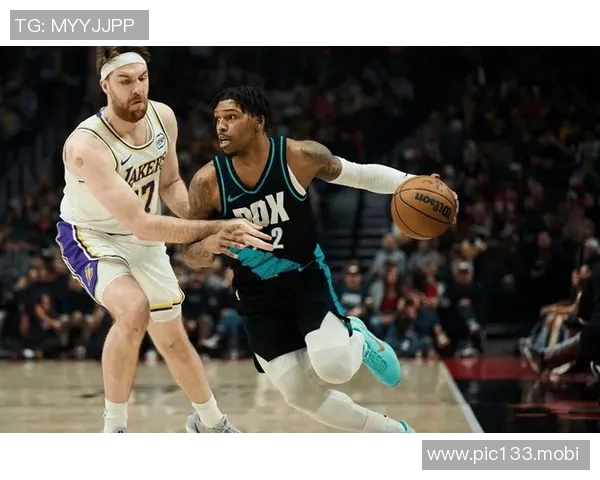 西部格局大变动！湖人大胜勇士，火箭遭逆转，季后赛排名全面洗牌